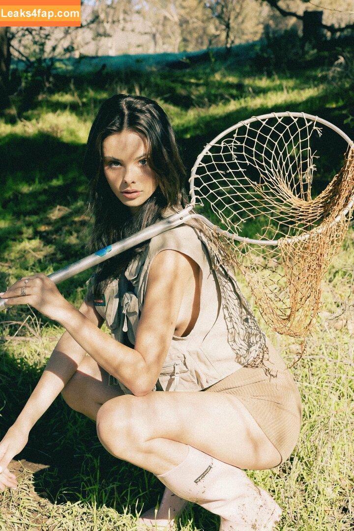 Meika Woollard / meikawoollard слитое фото фото #0177