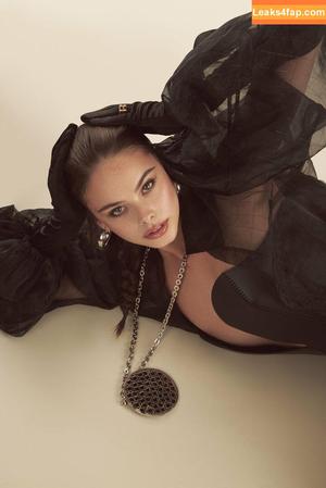 Meika Woollard фото #0153