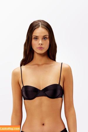 Meika Woollard фото #0304
