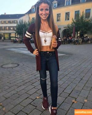Meike Tosi фото #0011