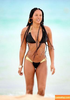 Mel B photo #0004