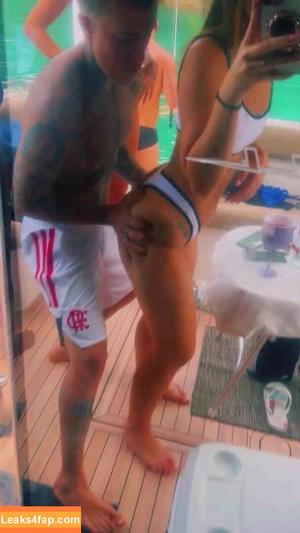 Mel Maia photo #0020