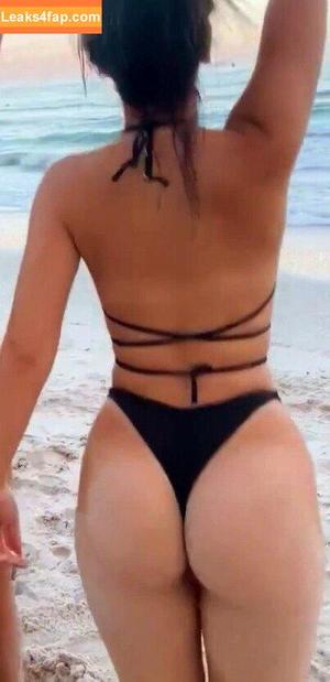 Mel Maia photo #0027