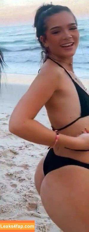 Mel Maia photo #0028