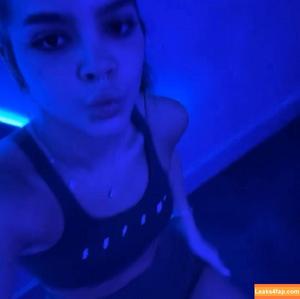 Mel Maia photo #0105