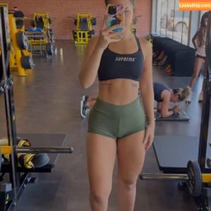 Mel Maia photo #0110