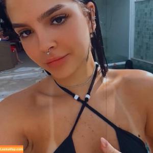 Mel Maia photo #0111