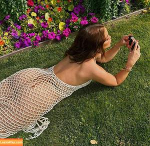 Mel Maia photo #0270