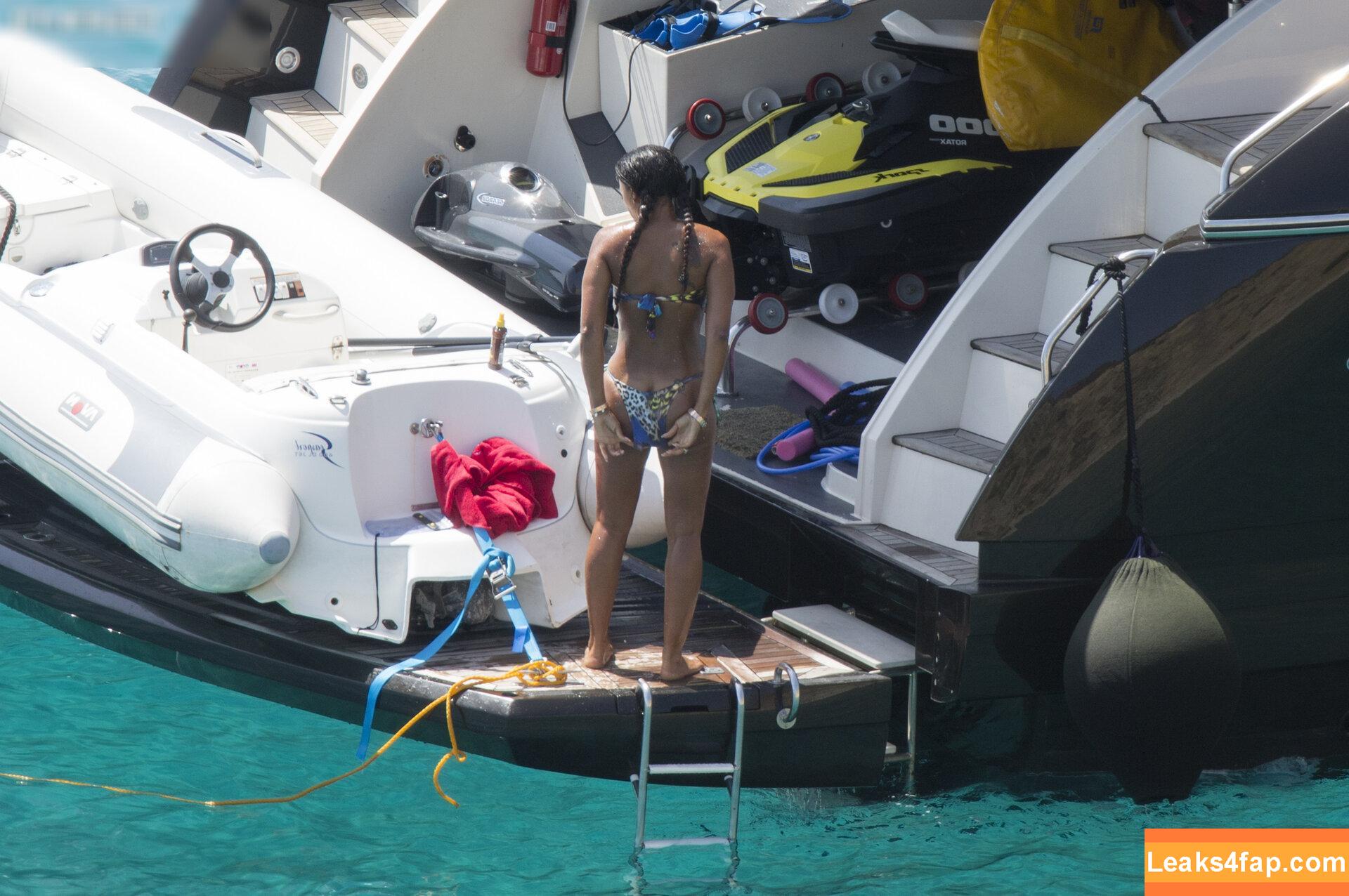 Melanie Brown / melanierikita / officialmelb leaked photo photo #0098