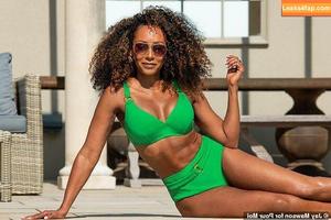 Melanie Brown photo #0023