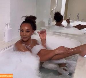 Melanie Brown photo #0032