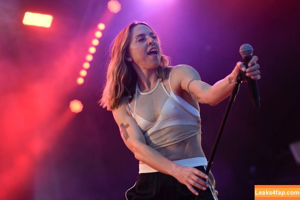 Melanie Chisholm / Sporty Spice / melaniecmusic / melshappylife leaked photo photo #0204