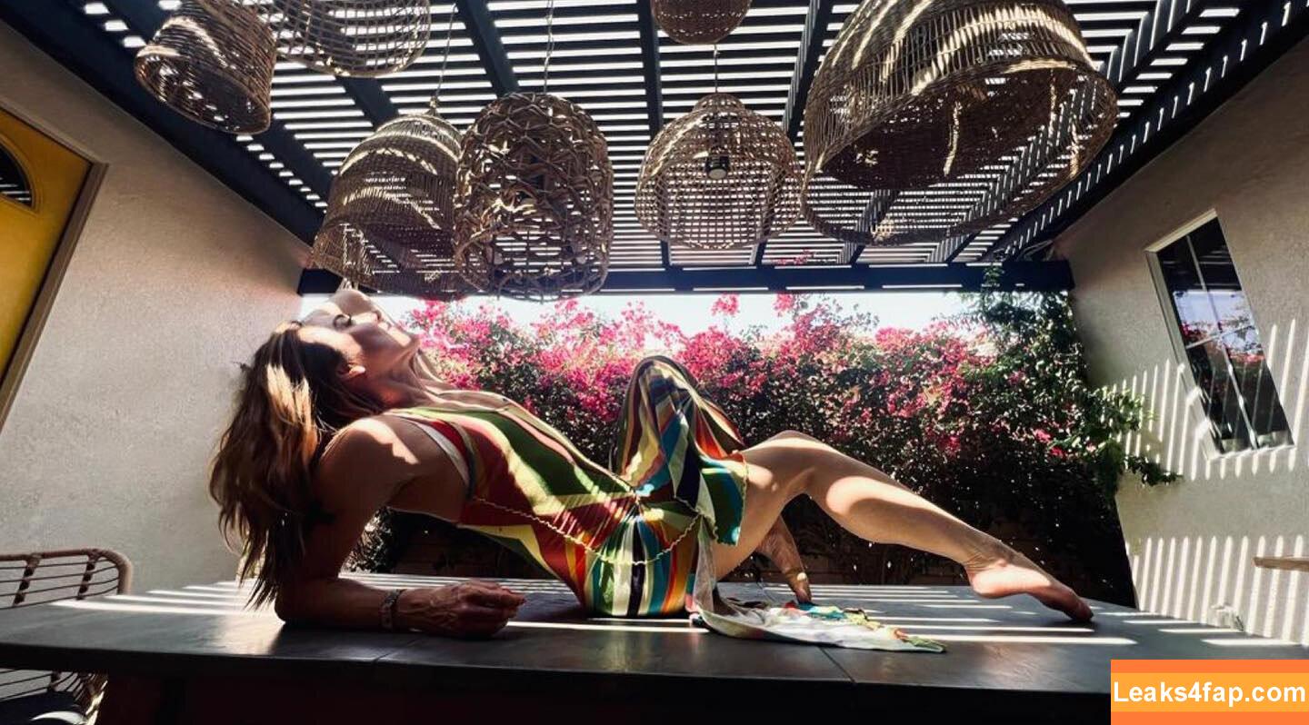 Melanie Chisholm / Sporty Spice / melaniecmusic / melshappylife leaked photo photo #0218