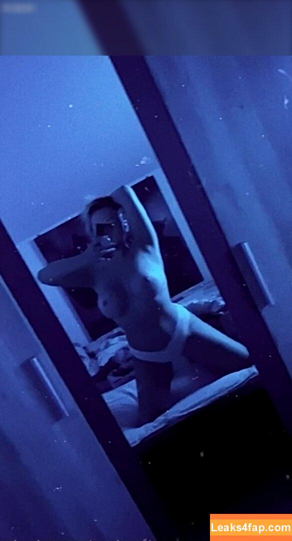 Melanie_Melody / _melanie_melody leaked photo photo #0040