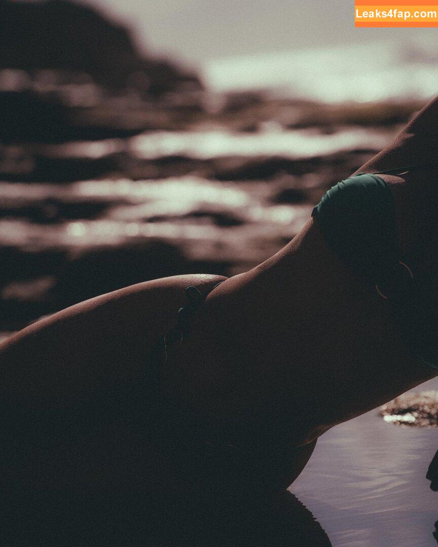 Melanie San Roman / melaniesanroman слитое фото фото #0014