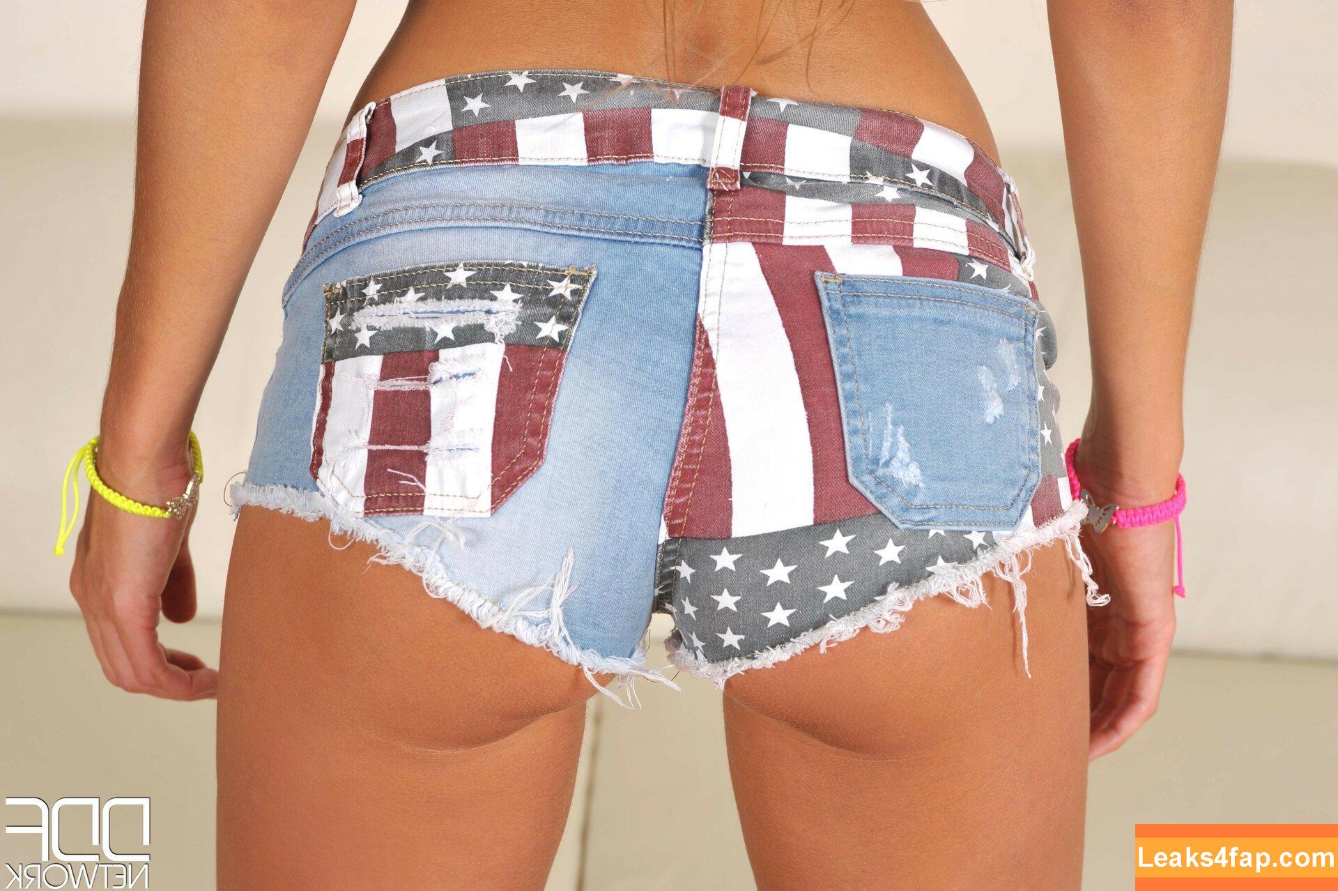 Melena Maria Rya / melenaa / melenamariarya / melenamariarya_ leaked photo photo #0552