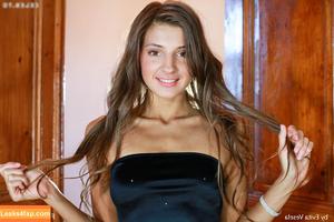 Melena Maria Rya photo #2859