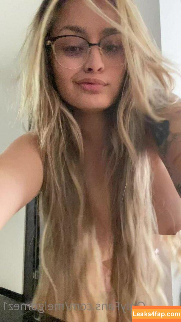 melgomez1 /  leaked photo photo #0012