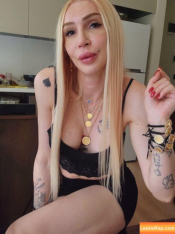 Meli Bendeli /  leaked photo photo #0002