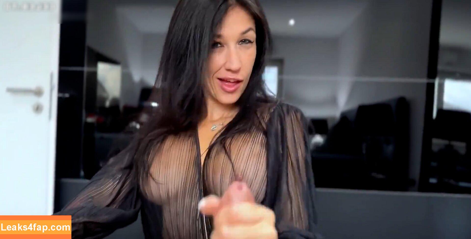 Meli Deluxe / justmeli_yt / melideluxe_official слитое фото фото #0201