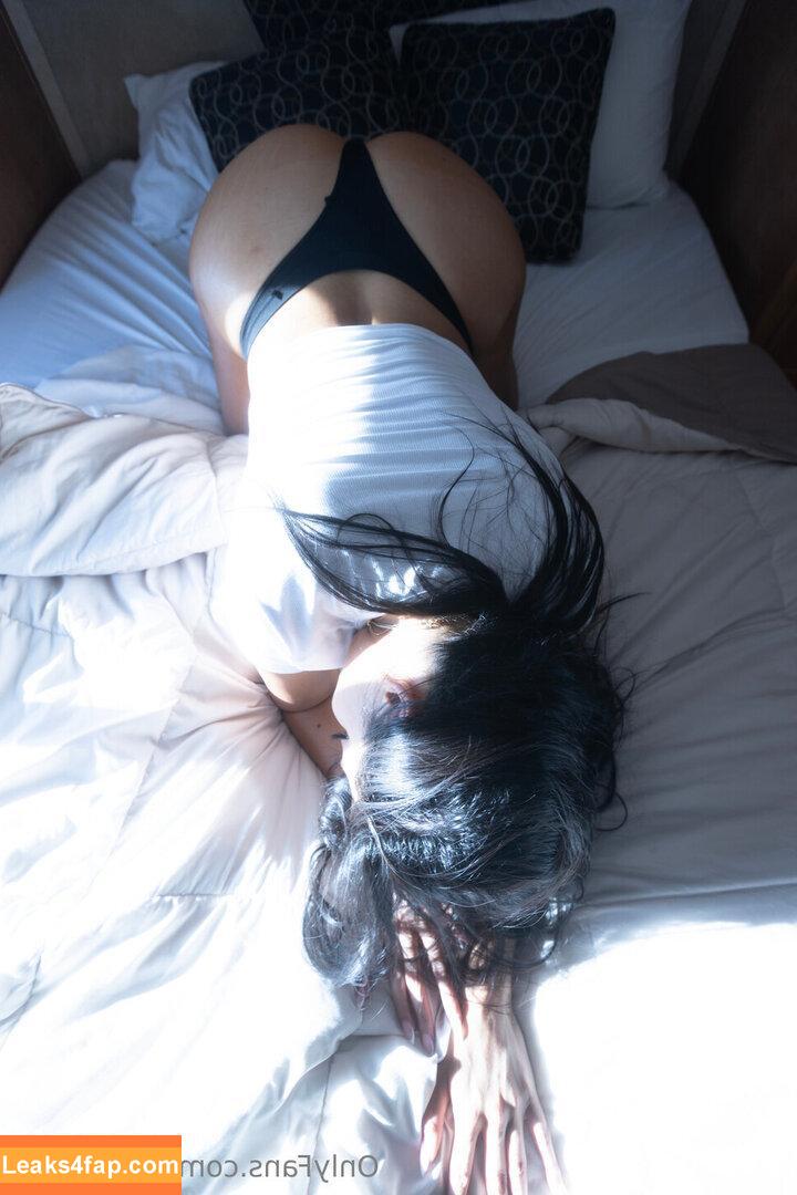 meliimeow / Hellomelimeow leaked photo photo #0003