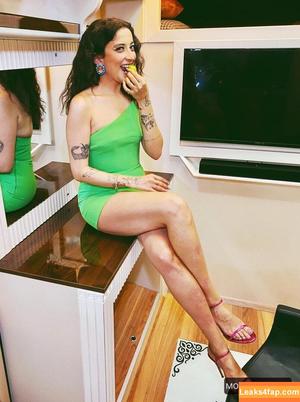 Melike Şahin фото #0021