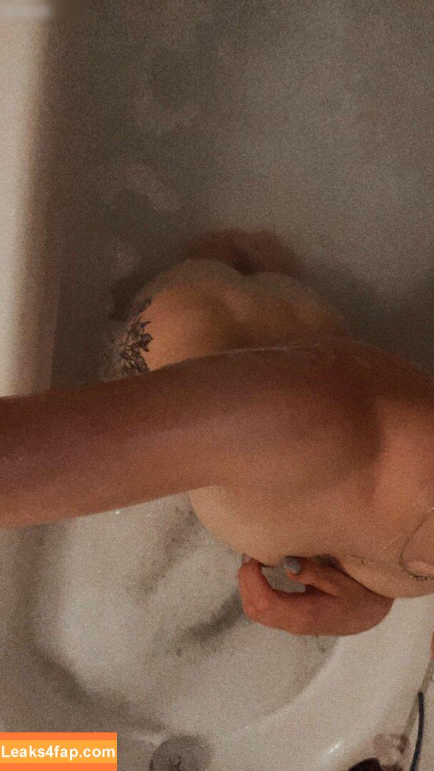 melina_love69 /  leaked photo photo #0123