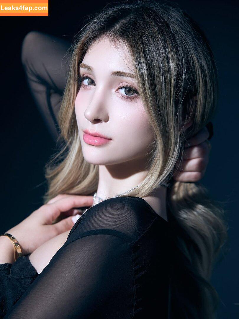 Melissa Altun / melissa.atn leaked photo photo #0010