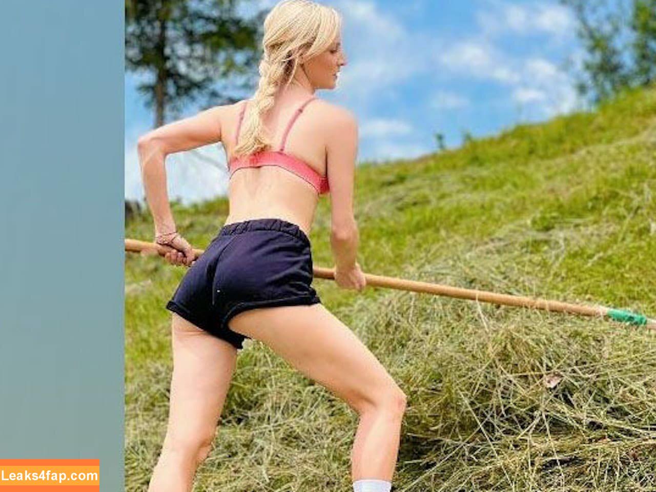 Melissa Naschenweng / melissa_naschenweng слитое фото фото #0039