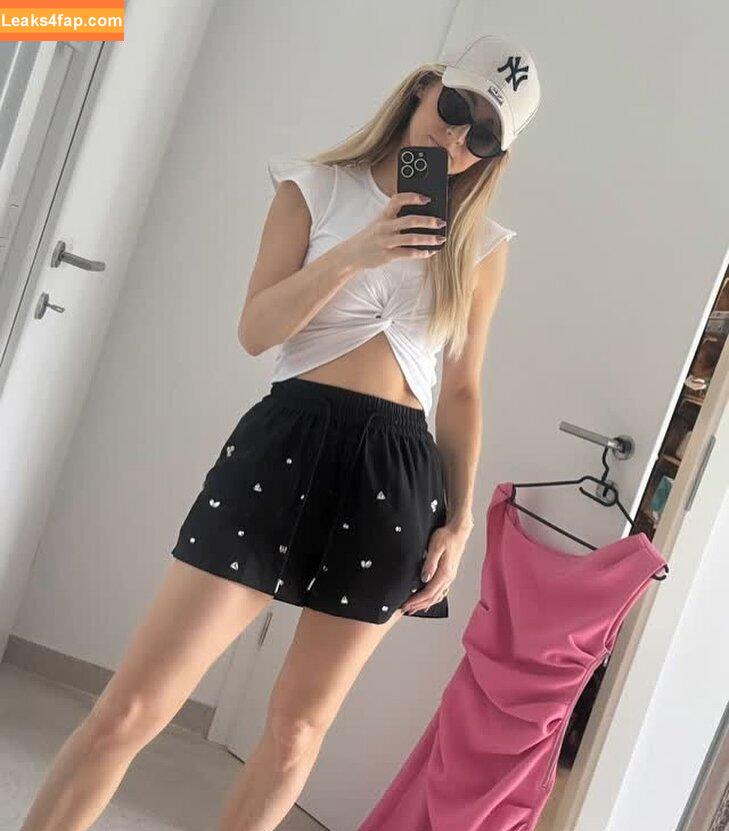 Melissa Naschenweng / melissa_naschenweng leaked photo photo #0328