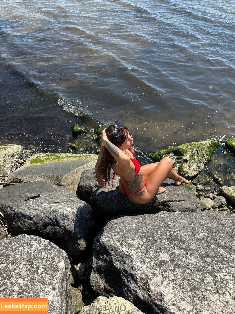 melissa.official / melissaofficial leaked photo photo #0039