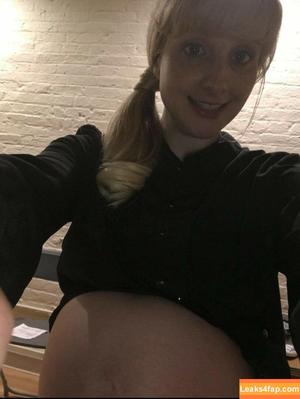 Melissa Rauch photo #0002
