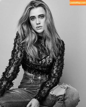 Melissa Roxburgh photo #0177