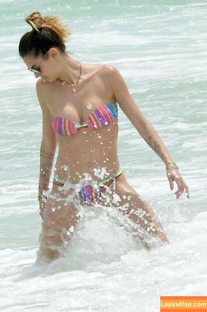 Melissa Satta photo #0194
