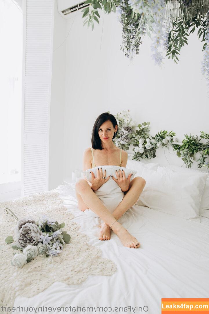 mellaniaemberlyn1 / mellania_emberlyn leaked photo photo #0004