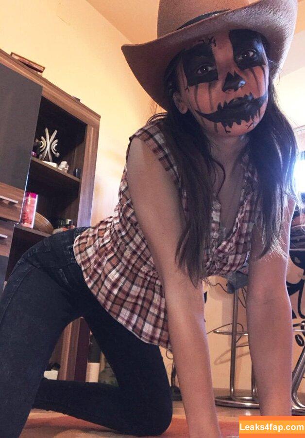 _melly_boo / https: / mellbelll leaked photo photo #0004