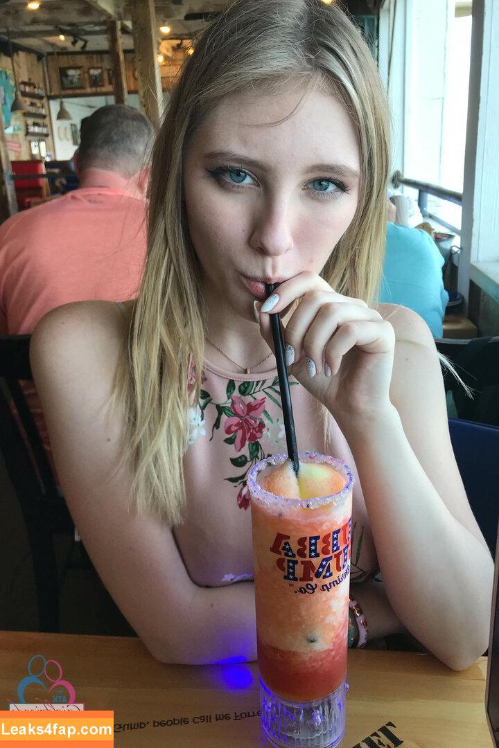 Melody Marks / melbabiexx / melodymarksx / melodymarksxxx leaked photo photo #0323