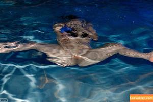 Melody Marks photo #0143