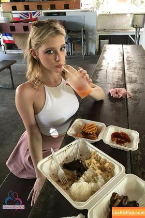 Melody Marks photo #0321