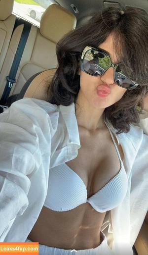 Melody Oz photo #0007