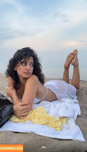 Melody Oz photo #0038