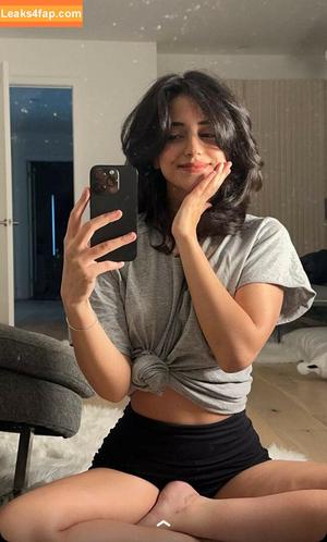 Melody Oz photo #0061