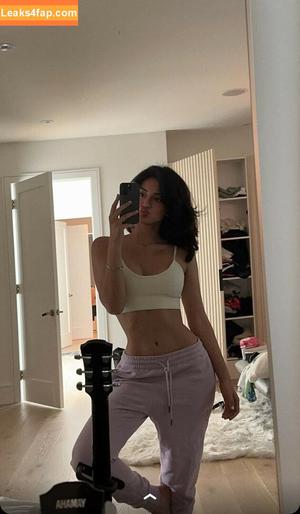 Melody Oz photo #0094