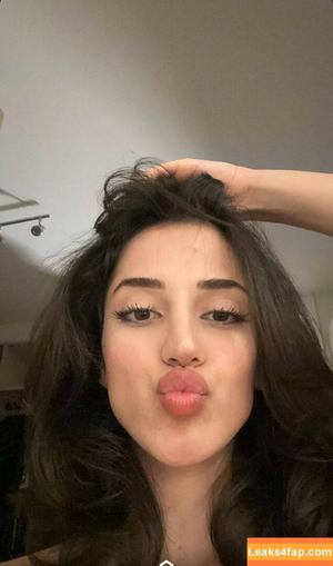 Melody Oz photo #0114