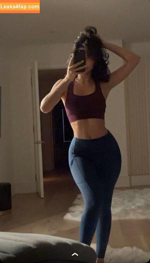 Melody Oz photo #0237