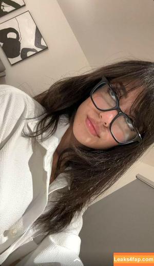 Melody Oz photo #0247