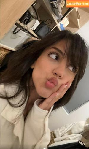 Melody Oz photo #0261