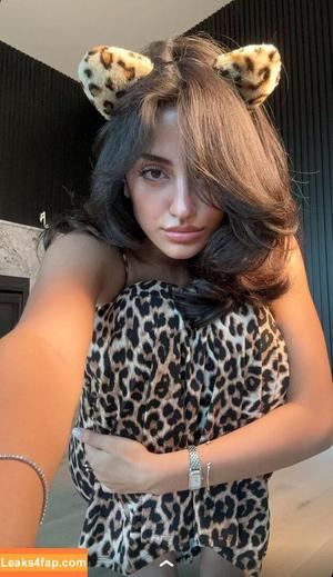 Melody Oz photo #0269