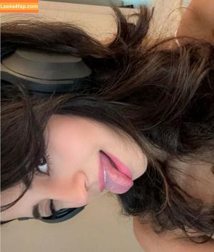 Melody Oz photo #0360