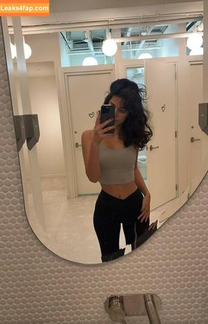 Melody Oz photo #0386